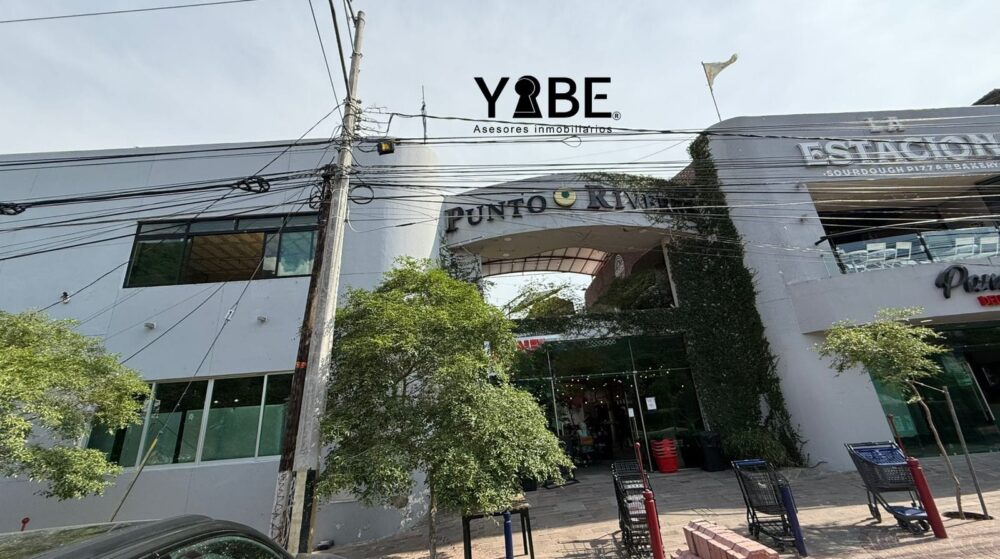 Local comercial Plaza Punto Rivera