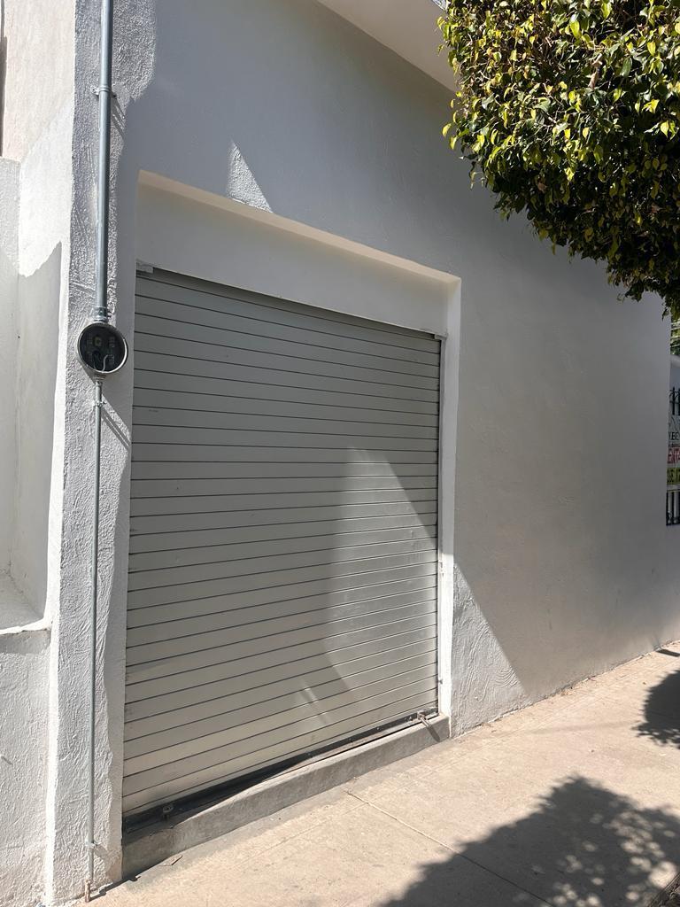 Local en renta Jardines del Valle