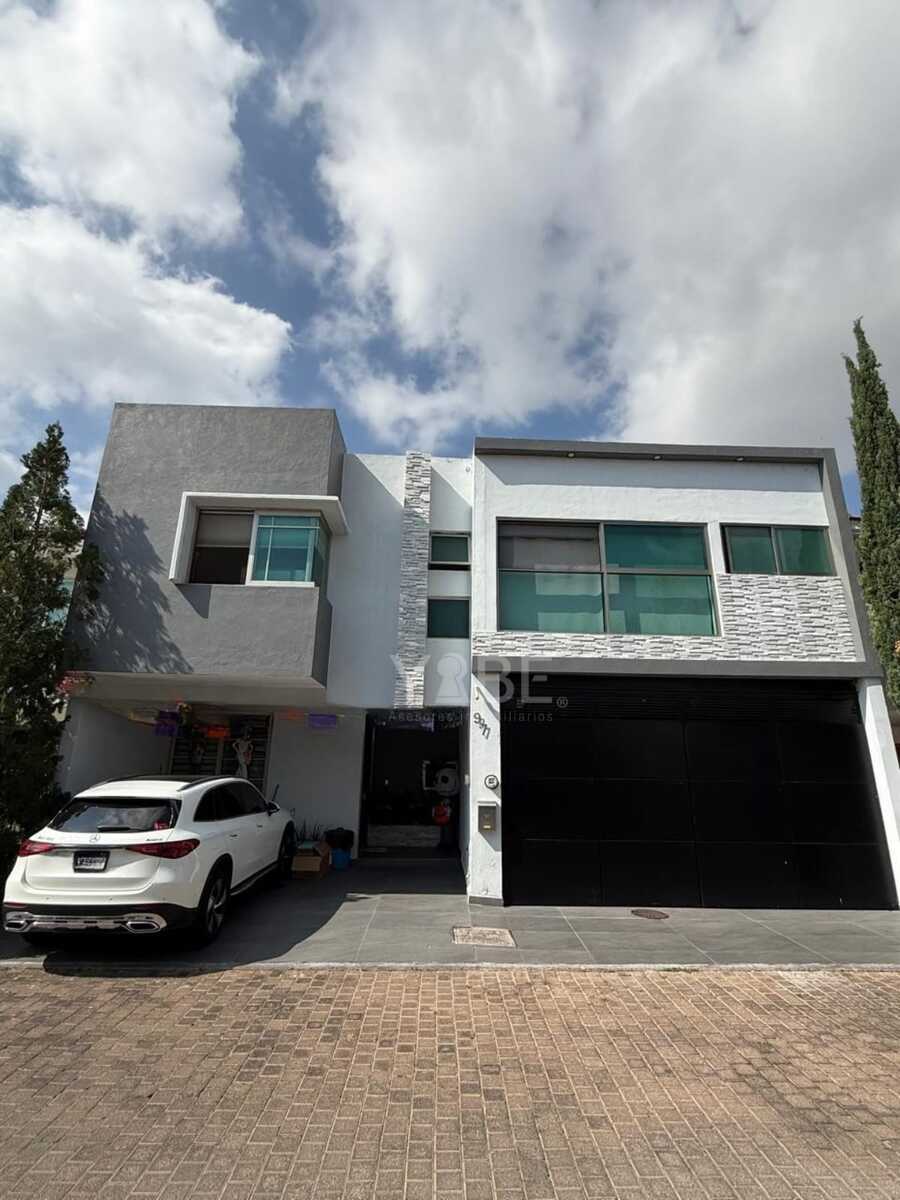 Casa en venta y renta Valdepeñas ll