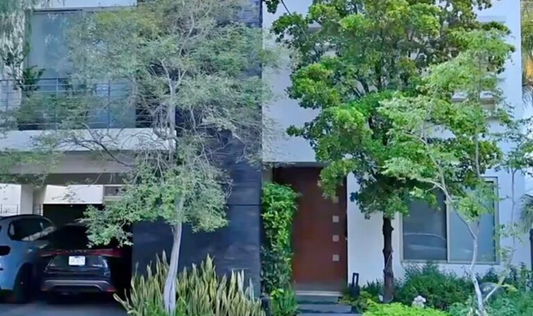 LA CEIBA condominio, CASA EN VENTA por andares