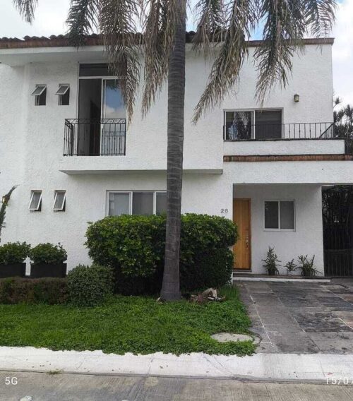 Casa en renta Jardín Real