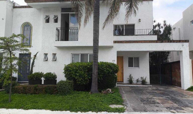 Casa en renta Jardín Real