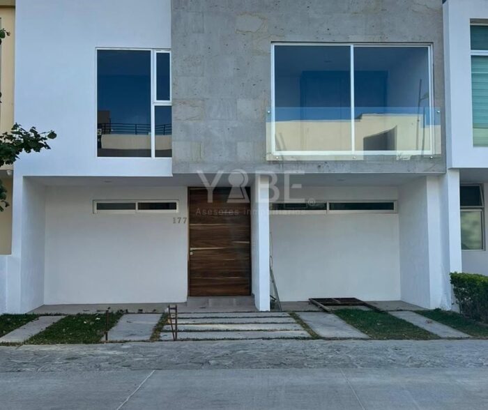 Casa en venta Solares – Acanthia