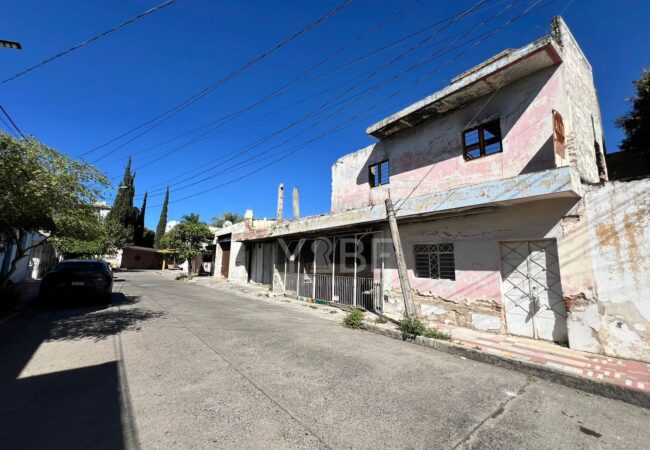 Terreno en venta atrás de Lomas del Country