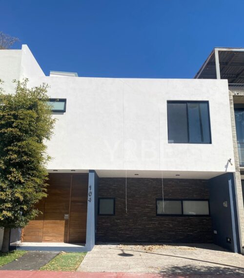 Casa en renta Solares – Acanthia