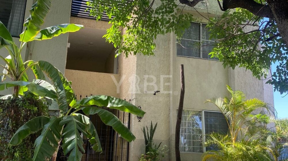 Departamento amueblado en renta La Estancia