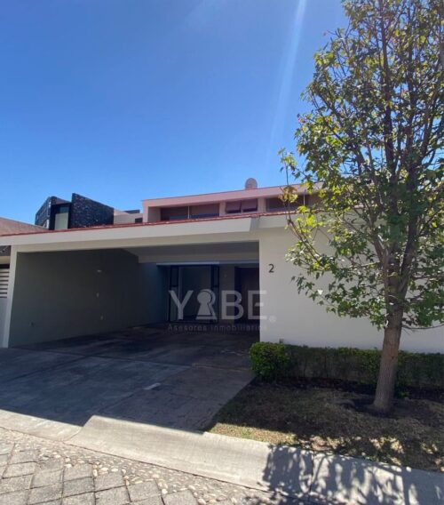 Casa en renta La Rioja – Colomos Providencia