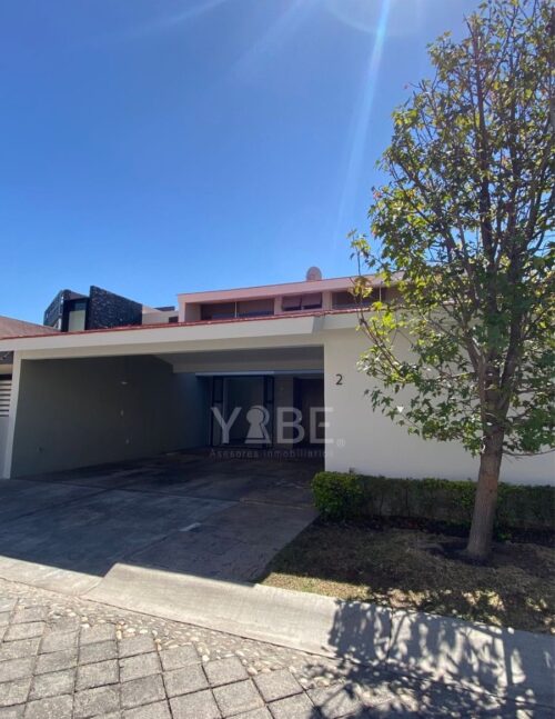 Casa en renta La Rioja – Colomos Providencia