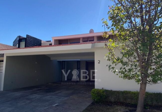 Casa en renta La Rioja – Colomos Providencia