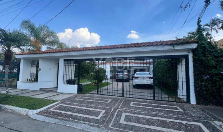 Casa en venta Chapalita de Occidente