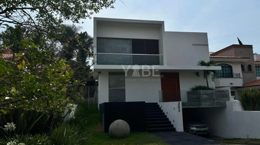 Casa moderna en venta Valle Real