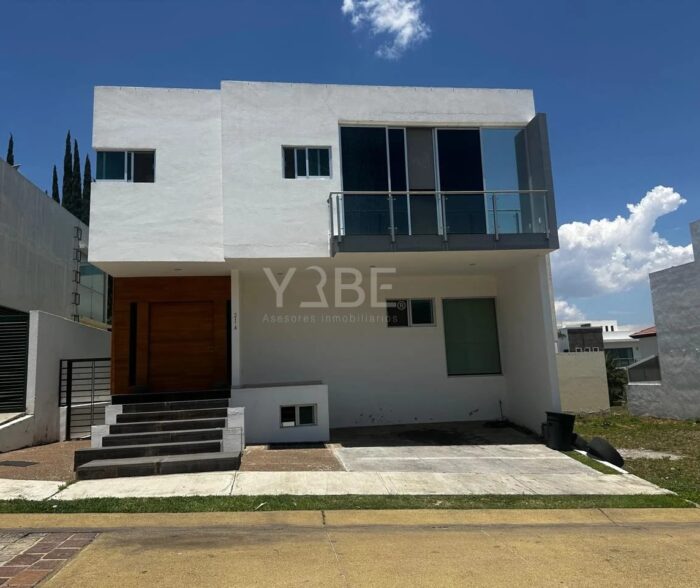 Casa en renta Valle Imperial