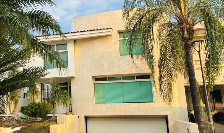 Casa en venta y renta Valle Real