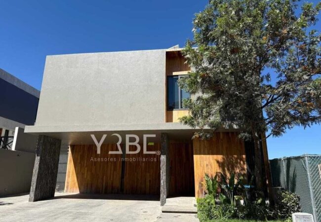 Casa en venta y renta Puerta las Lomas