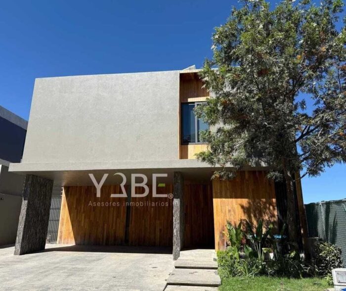 Casa en venta y renta Puerta las Lomas