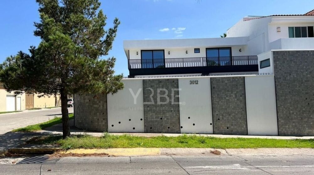 Casa en renta Bugambilias 2da Sección