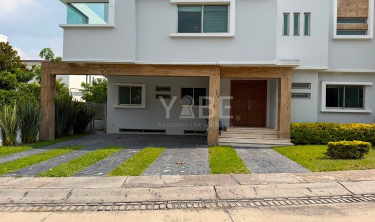 Casa en venta Valle Real | San Guillermo