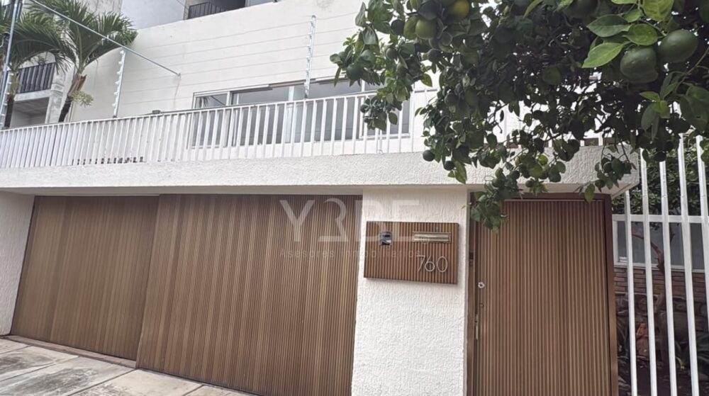 Propiedad comercial en renta Italia Providencia
