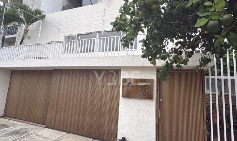 Propiedad comercial en renta Italia Providencia