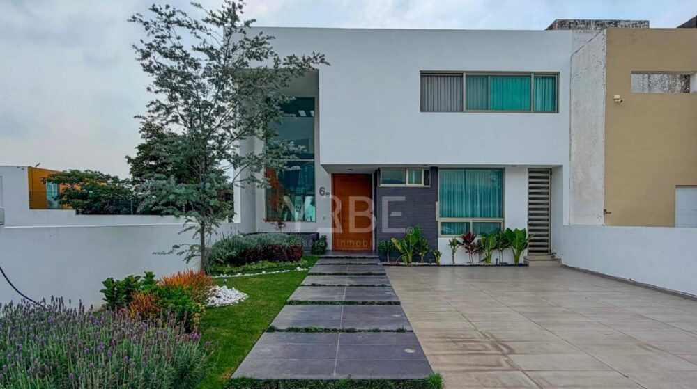 Casa en renta Laureles