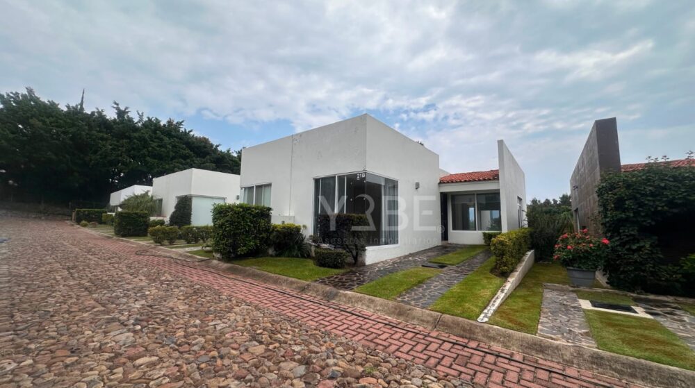 Casa en venta Arbolada del Lago | Chapala