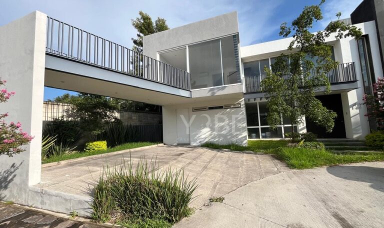 Casa en venta y renta en el Bajío Habitat A
