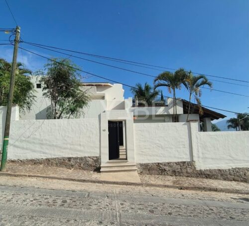 Casa en renta Raquet Club | San Juan Cosalá